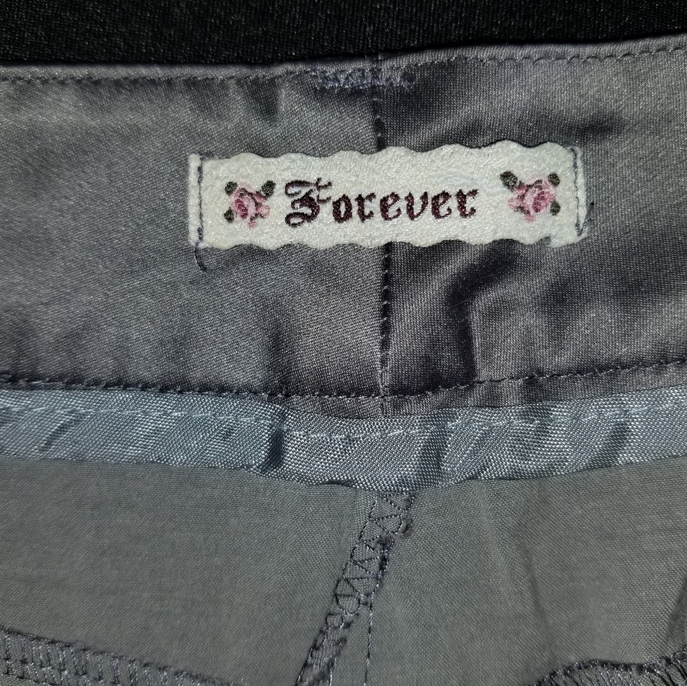 Forever shorts size small
